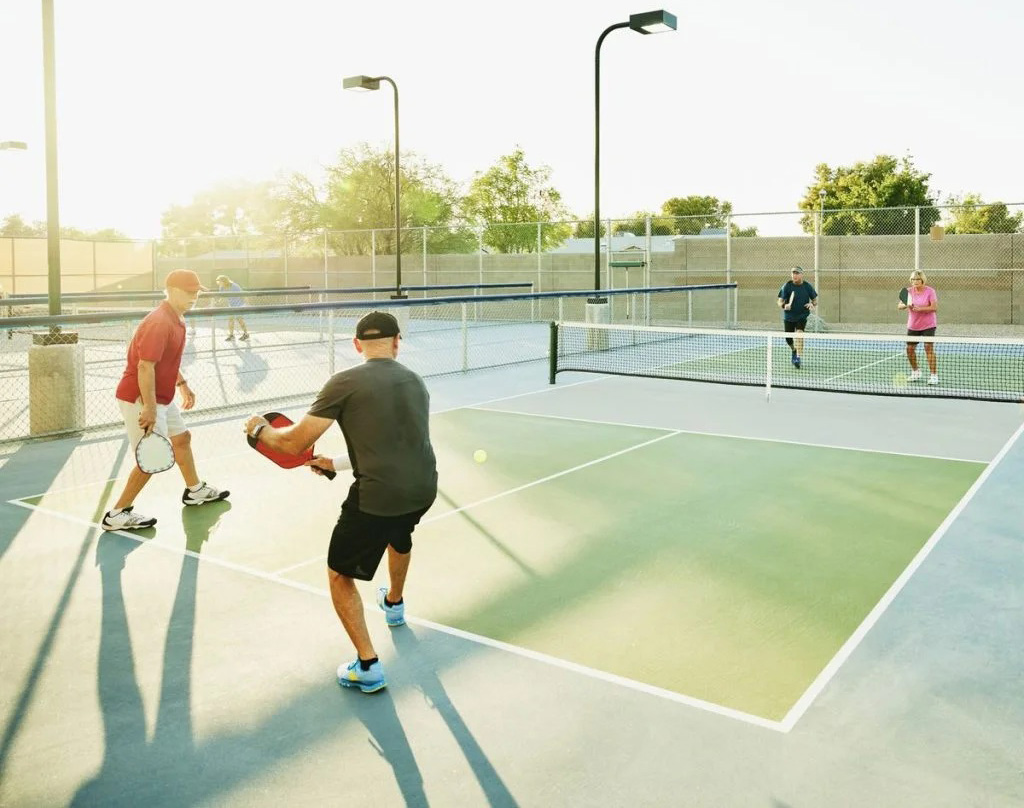 Trải Nghiệm Thú Vị Với Pickleball